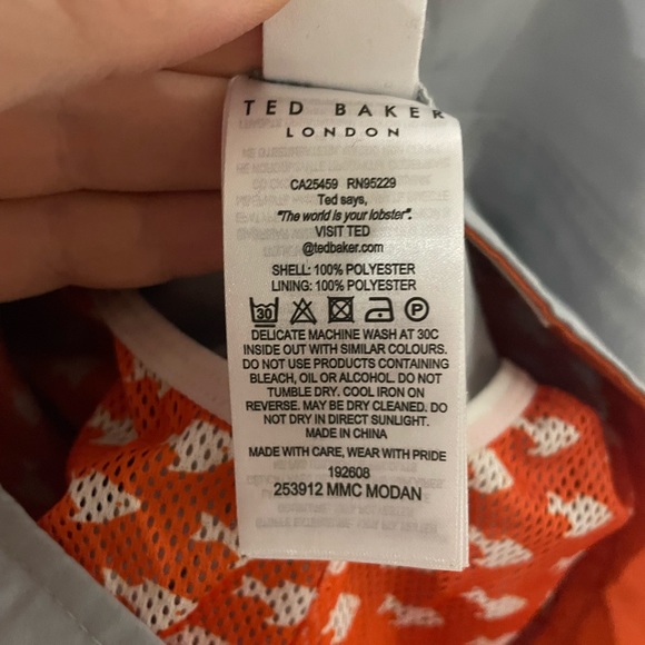 Ted Bakers “The World’s your Oyster” lined swim shorts. Size 5 (36). Grey - Picture 8 of 8